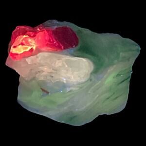 Green Milk Glass Amberina Tip Art Glass‎ Cullet Glowing Manganese Slag #5GM60